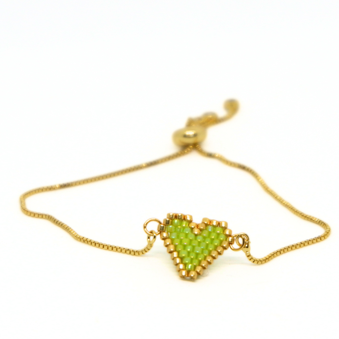 - Heart Bracelet Light Green -