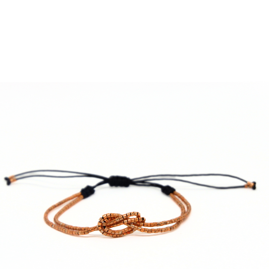 - Twist And Shine Bracelet Gold -